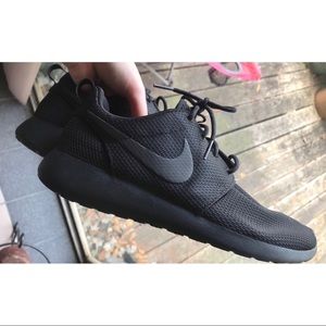Nike Roshes